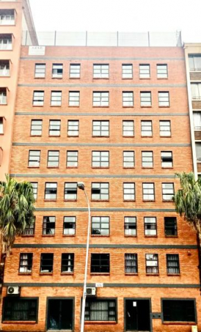Albert Park Lodge